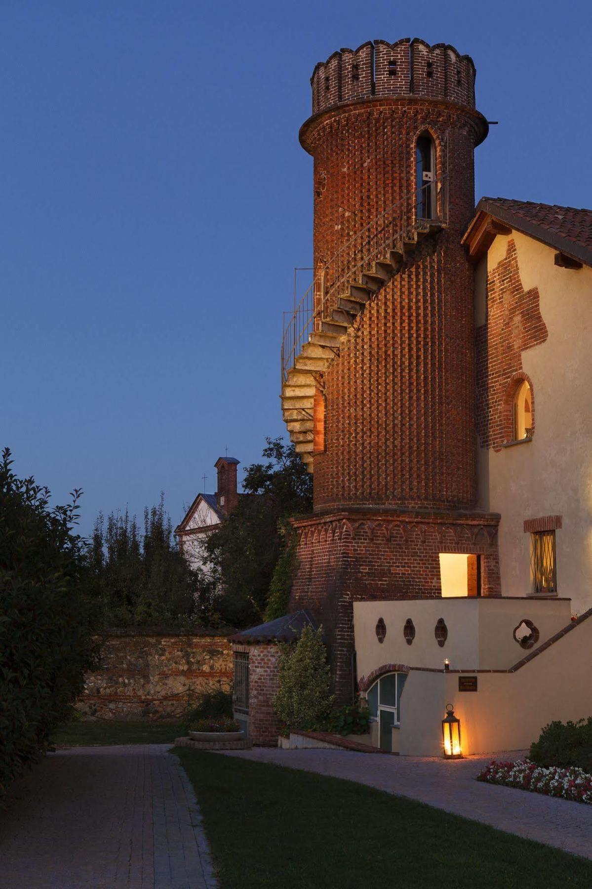 Borgo Ramezzana Country House Hotel Trino Exterior photo